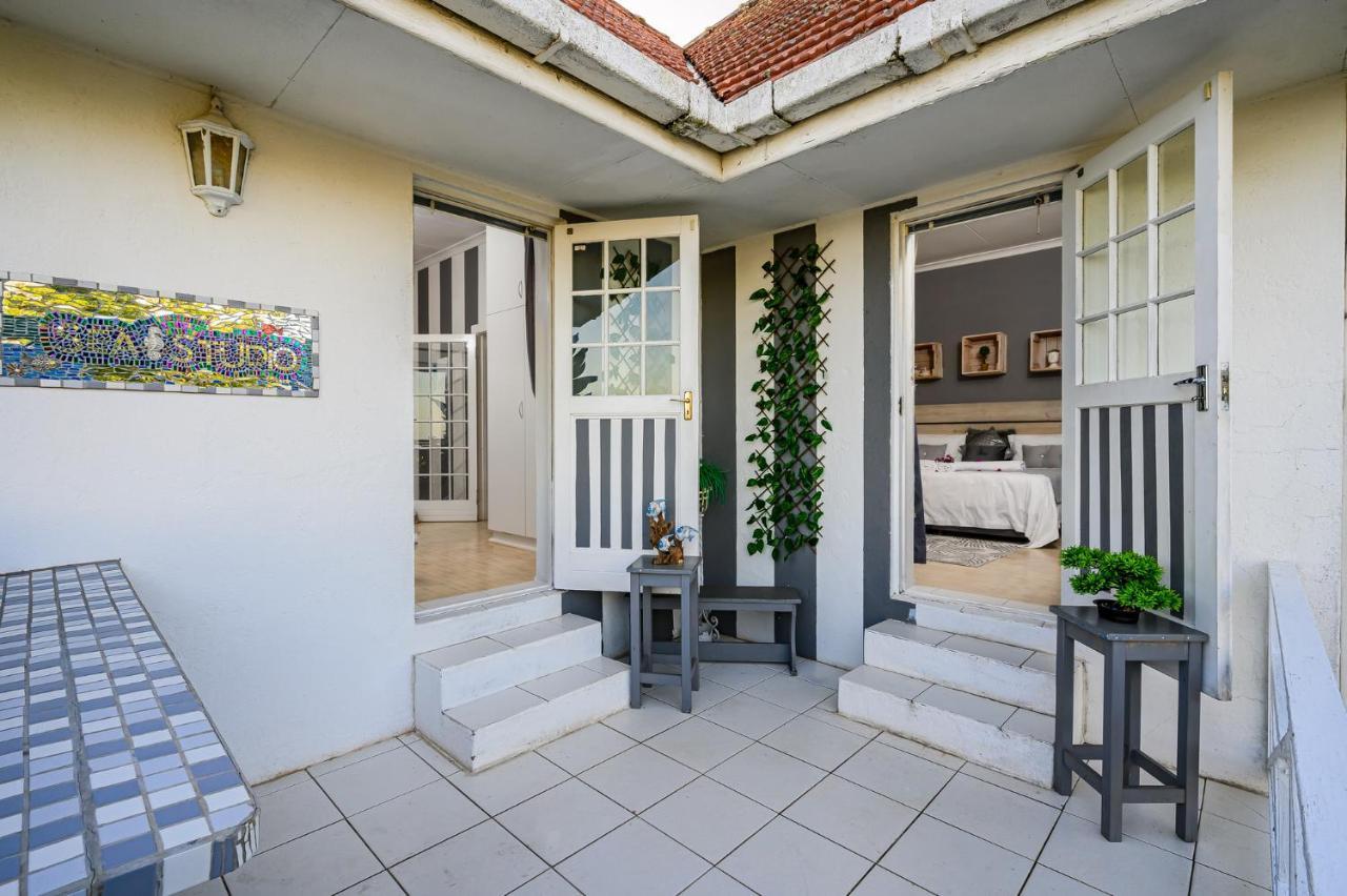 302 On Old Sea View Road Chelsea Apartment Порт Елизабет Екстериор снимка