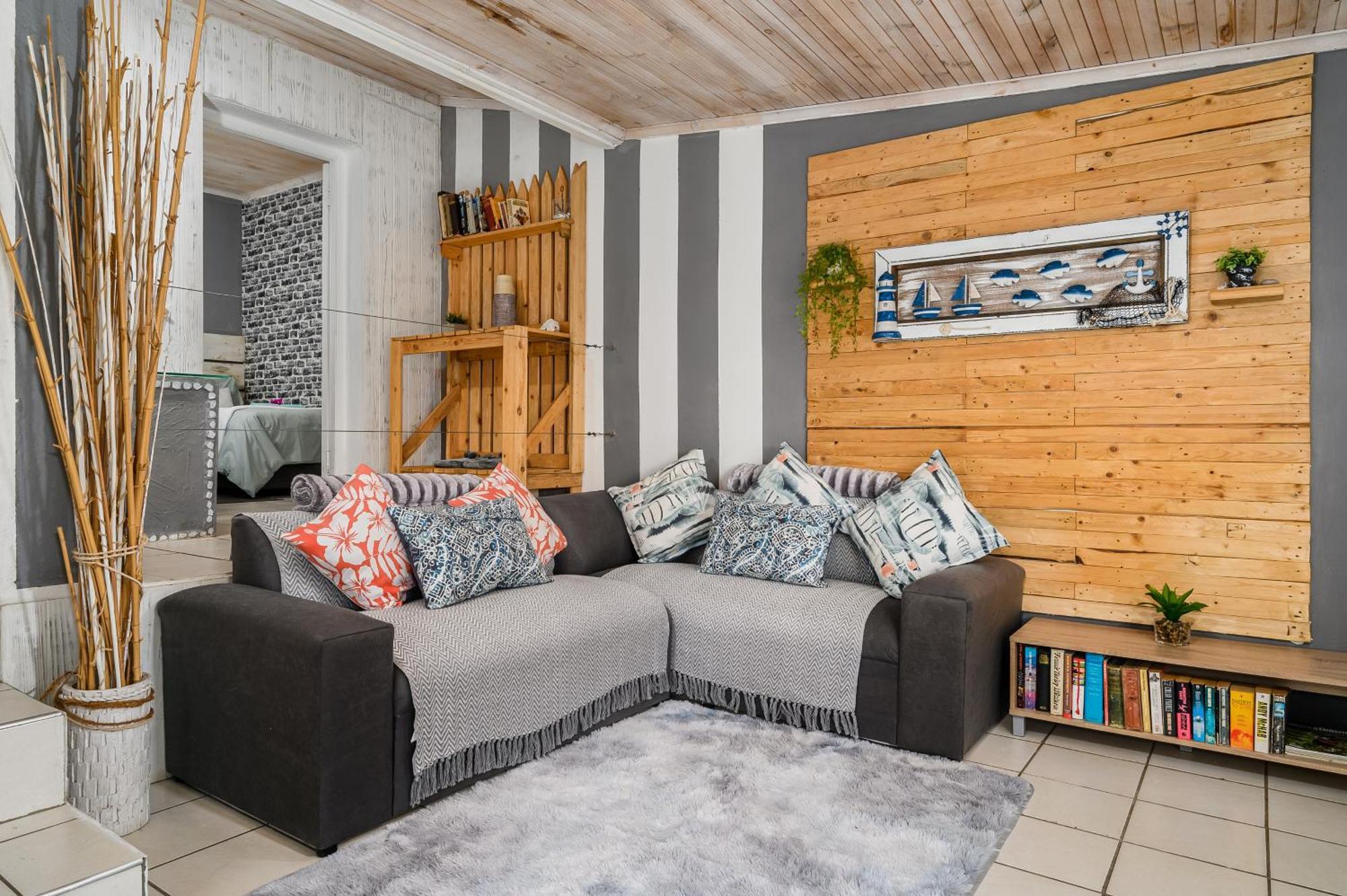 302 On Old Sea View Road Chelsea Apartment Порт Елизабет Екстериор снимка