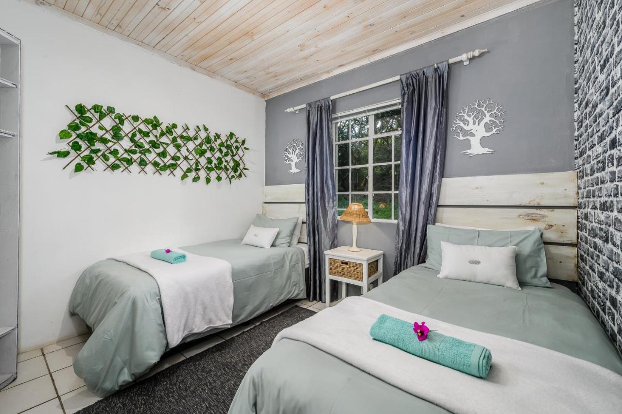 302 On Old Sea View Road Chelsea Apartment Порт Елизабет Екстериор снимка