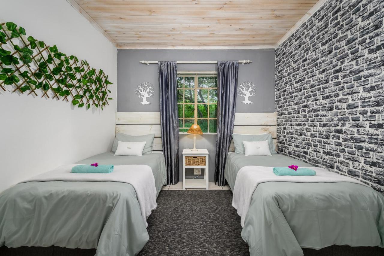 302 On Old Sea View Road Chelsea Apartment Порт Елизабет Екстериор снимка