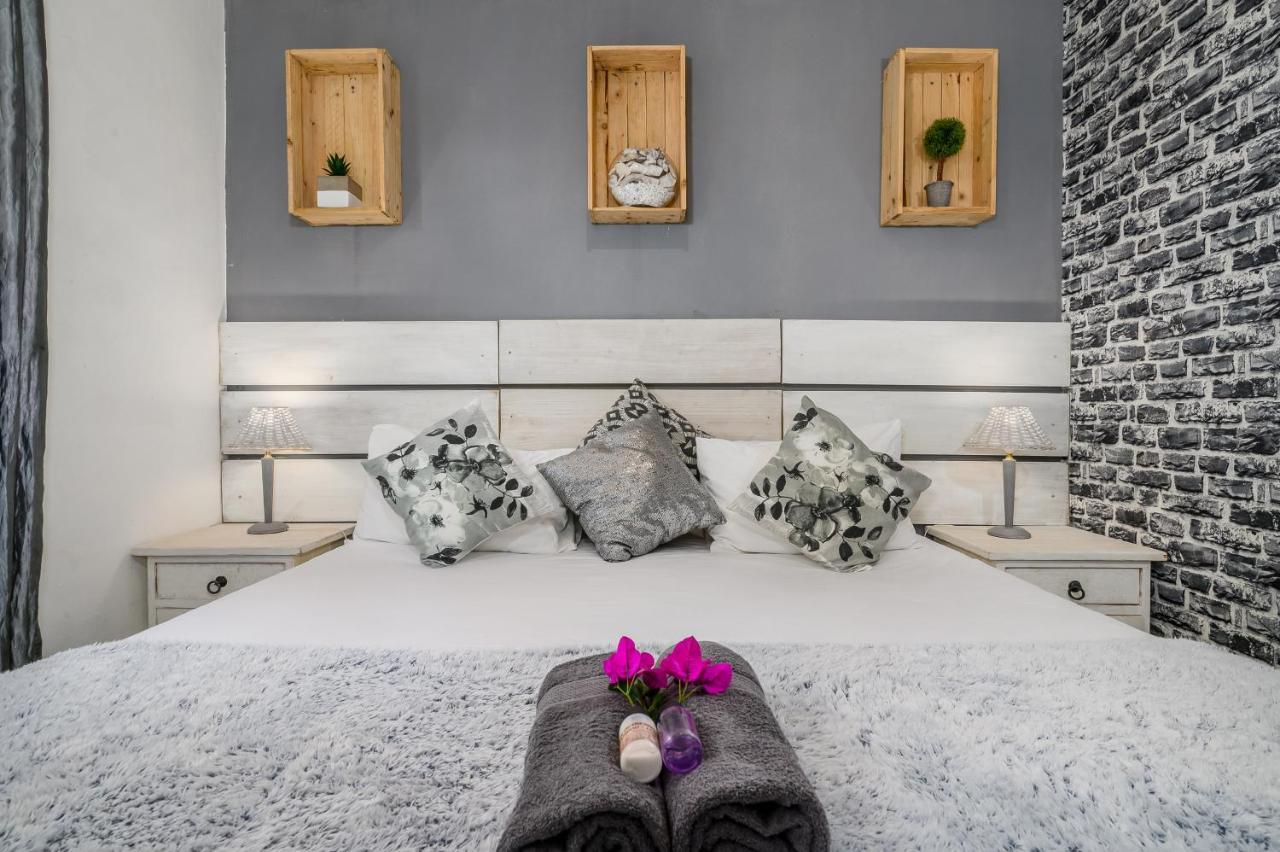 302 On Old Sea View Road Chelsea Apartment Порт Елизабет Екстериор снимка