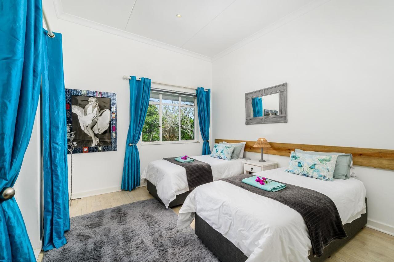 302 On Old Sea View Road Chelsea Apartment Порт Елизабет Екстериор снимка