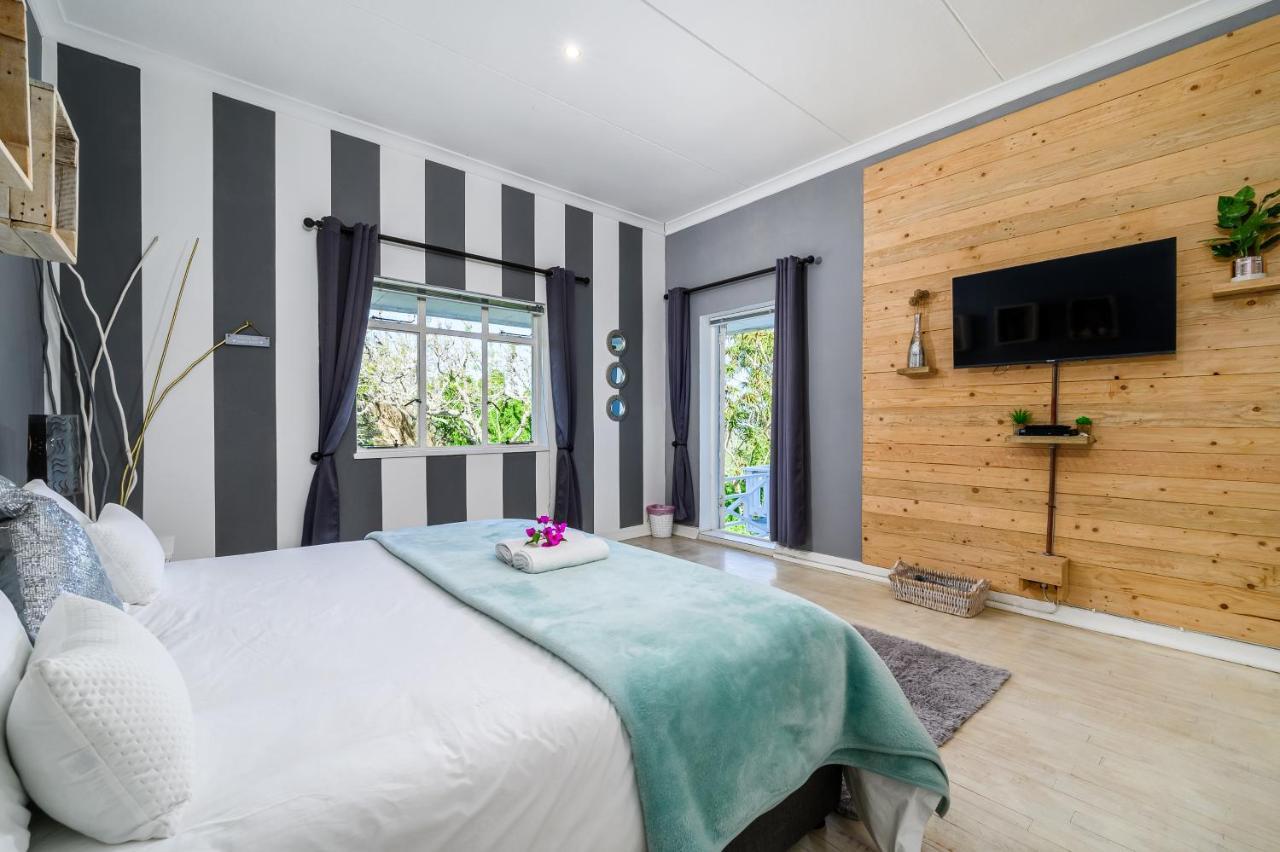 302 On Old Sea View Road Chelsea Apartment Порт Елизабет Екстериор снимка