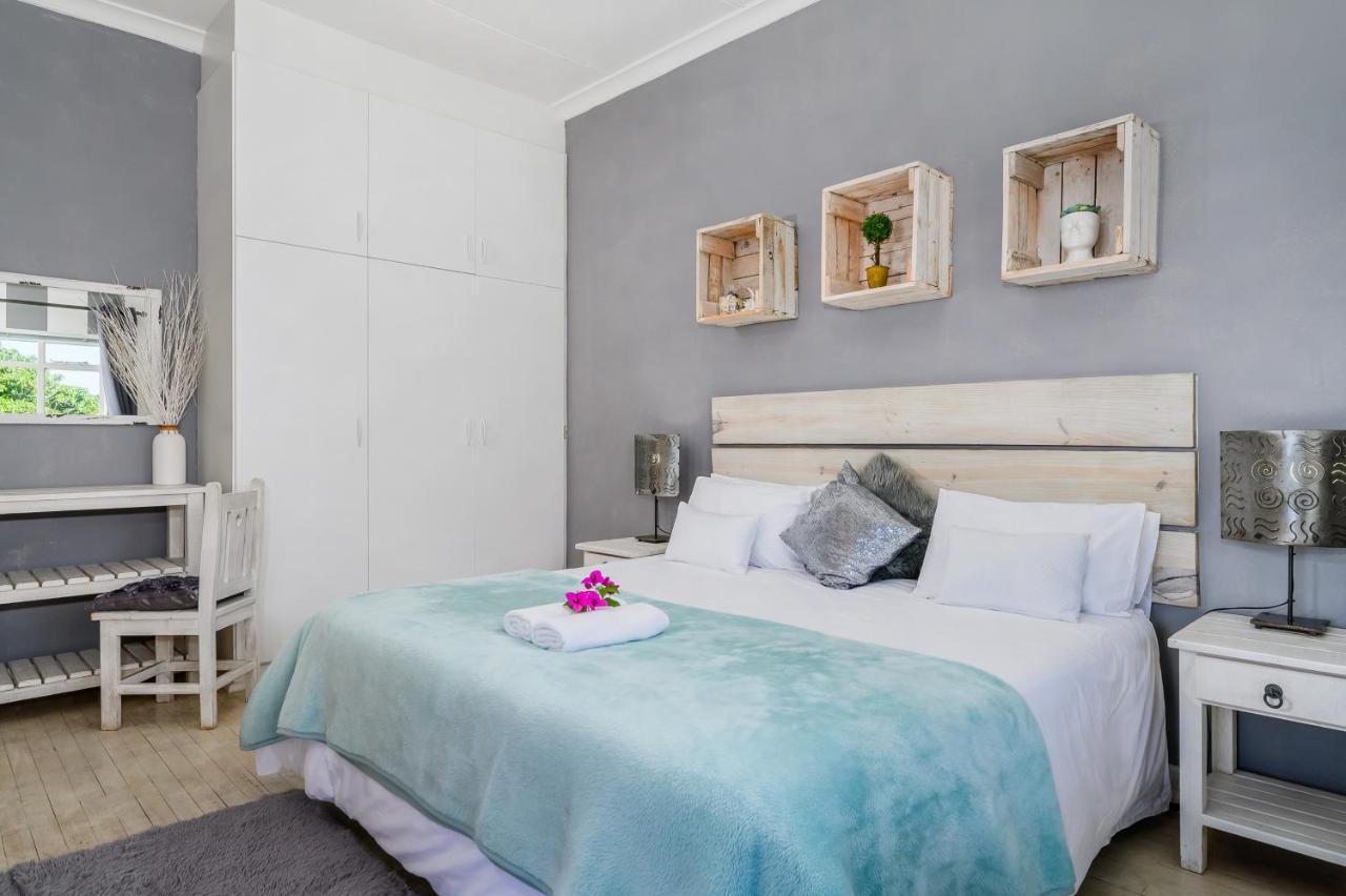 302 On Old Sea View Road Chelsea Apartment Порт Елизабет Екстериор снимка